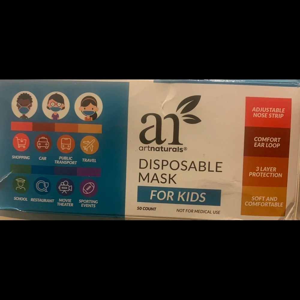 NWOT Artnaturals Disposable Kids Mask Not for Medical Use 50count.
